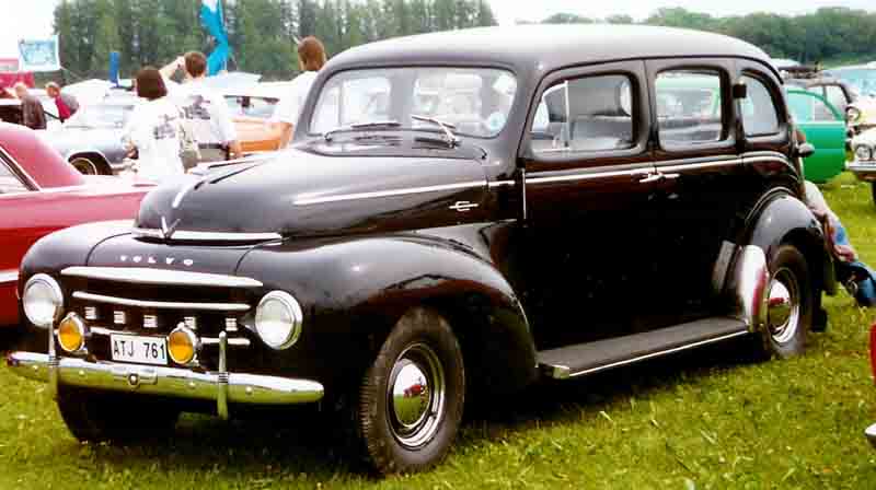 Volvo_PV_832_1950.jpg