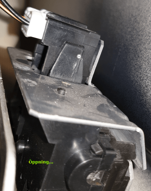 Lås baklucka från vänster 2.png