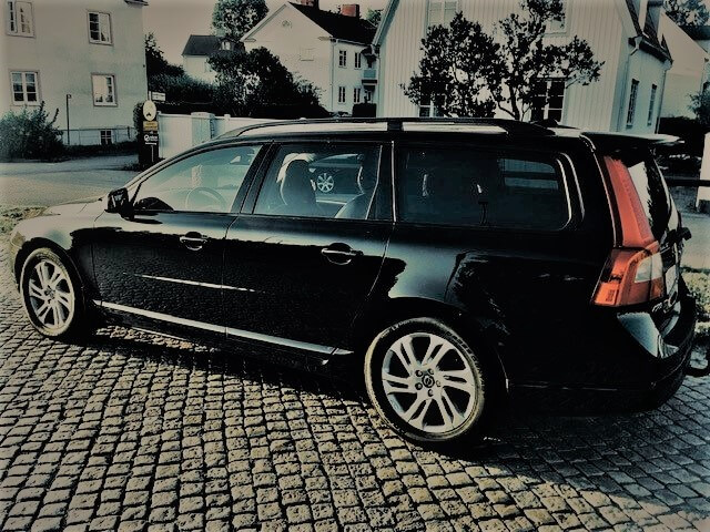 v70.jpg
