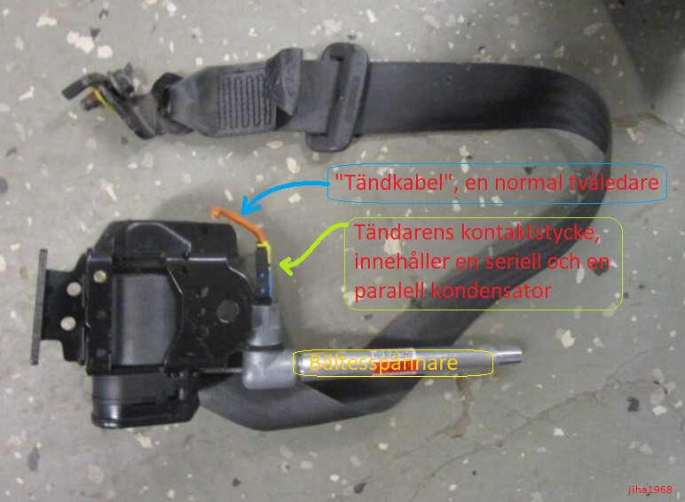 P2_ rear_seat_belt_tensioner.jpg