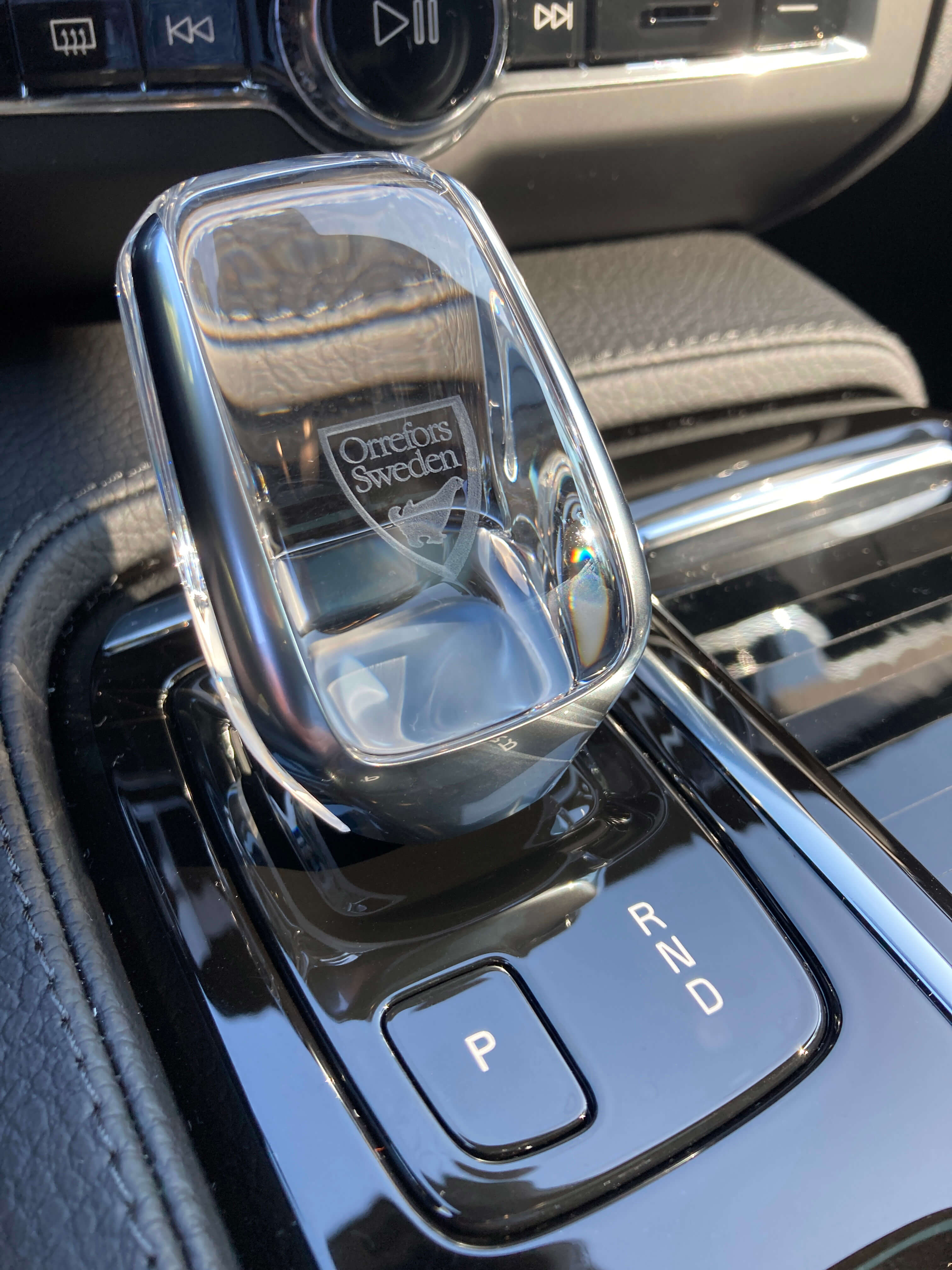 19_V90-T6-Recharge-Inscription_2022_hemma.JPG