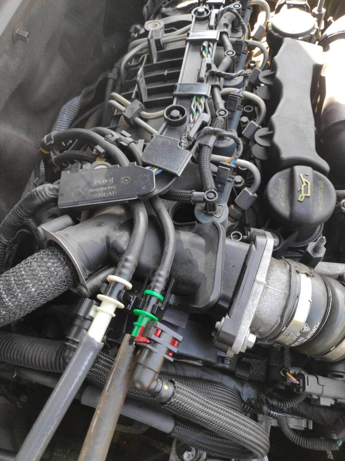 bränslerör diesel volvo 1.jpg