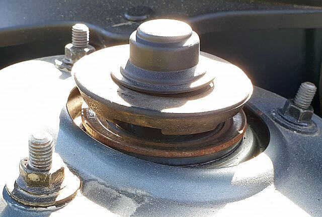 Dämpare höger fram - mini.jpg