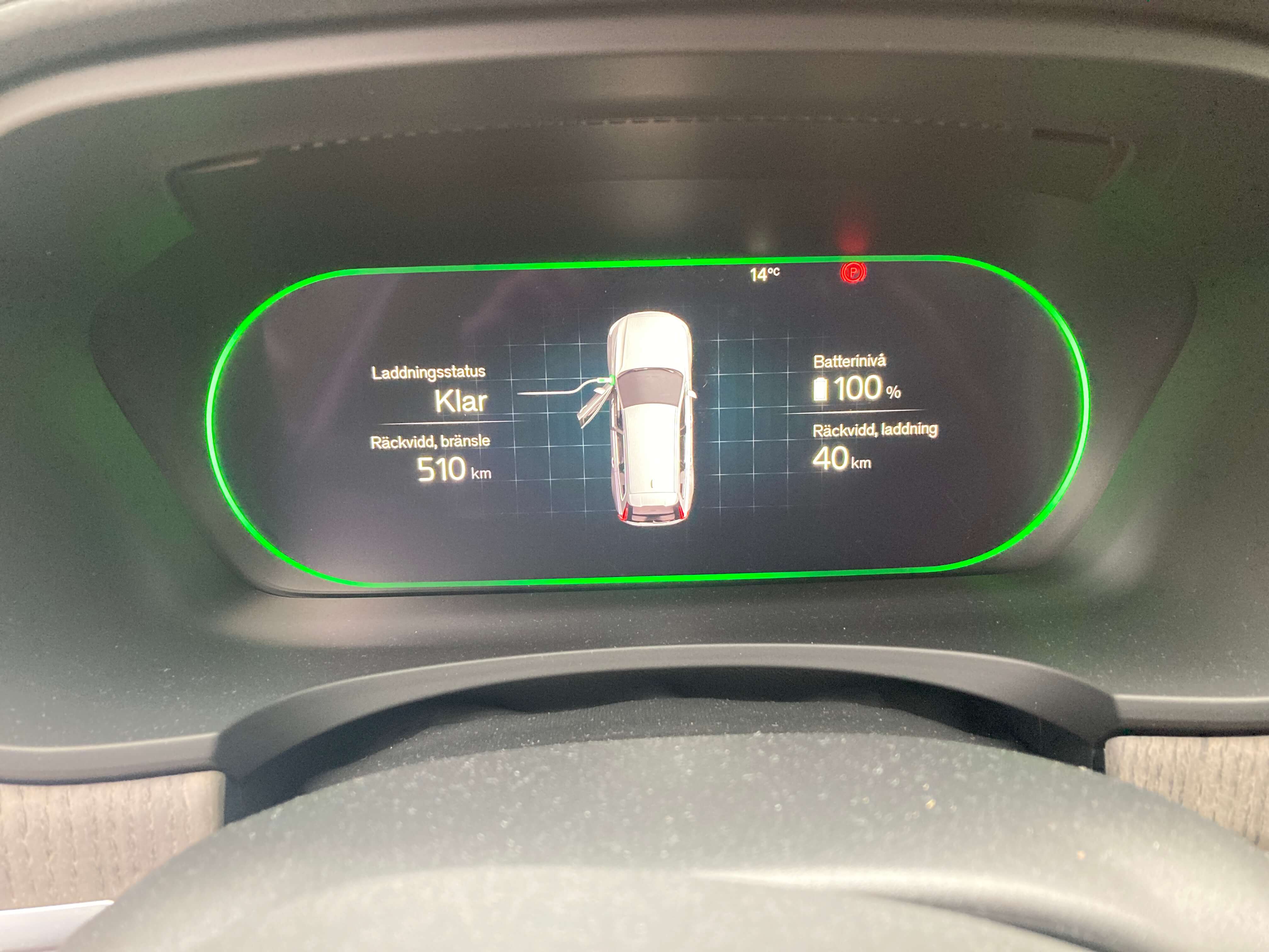 V90-T6-Recharge-2022_Förardisplay_Laddning_klar.JPG