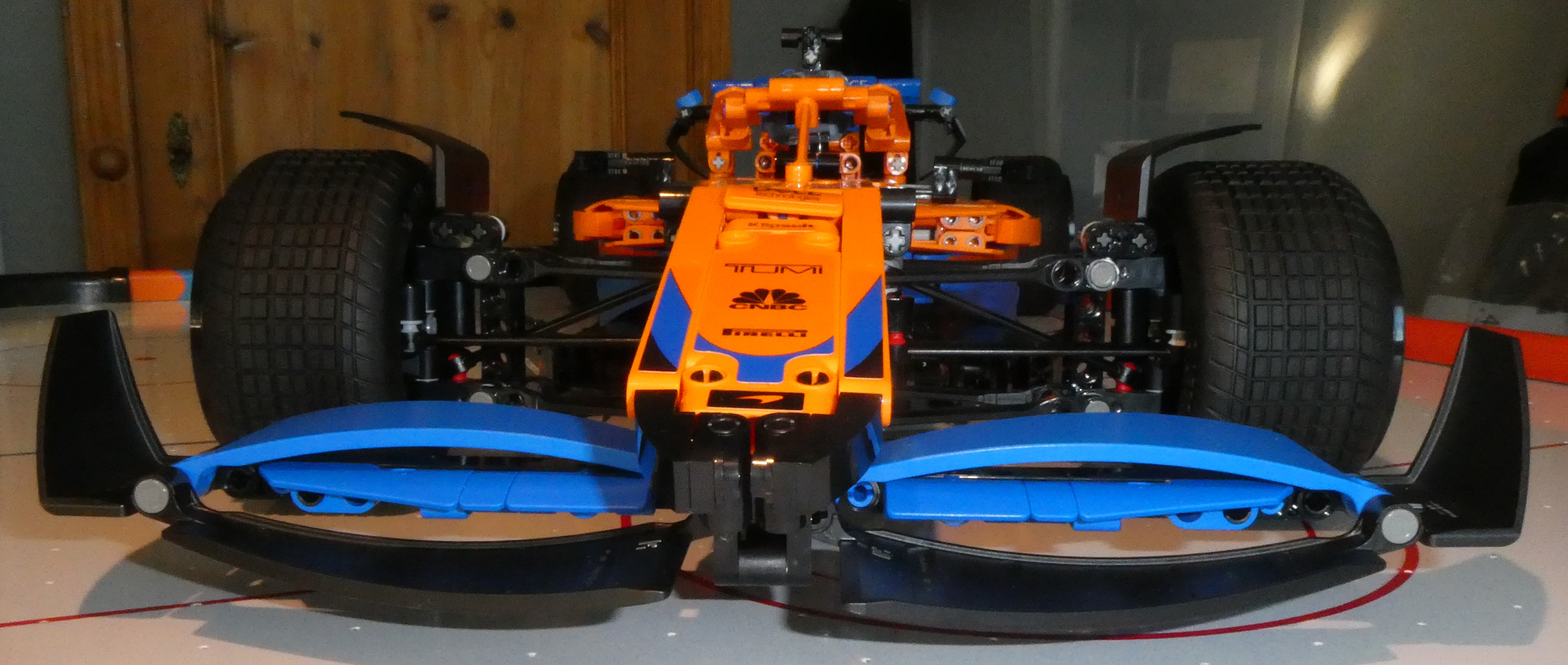 McLaren-F1-28.jpg