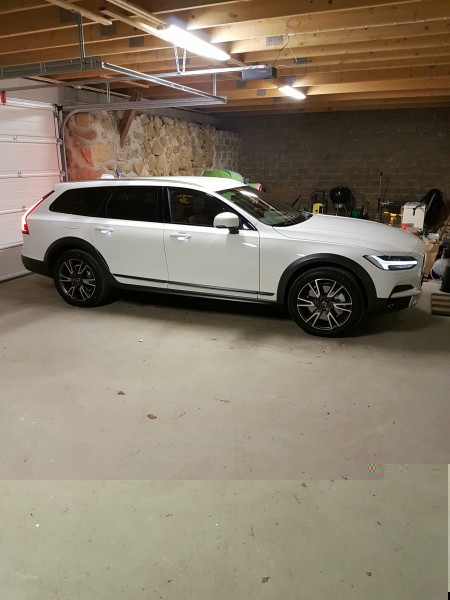 V90.jpg