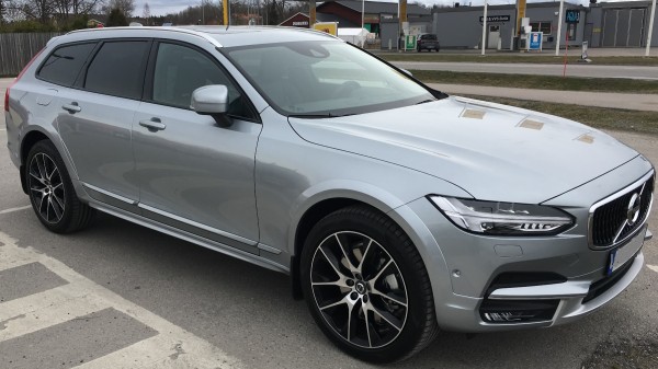 V90.jpg